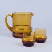 Horbowy zestaw izolator - dzbanek plus dwie szklanki 