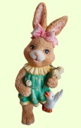 Figurka Pani ZAJĄCOWA  na Wielkanoc 20 cm 