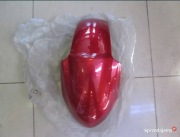 Błotnik kolory czerwonego do Kymco Agility 50 Oryginalny