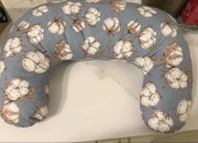 Poduszka rogal do karmienia sensillo