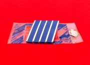 NOWY emblemat przedni znaczek logo Fiat 126p 126 el elx town Happy End