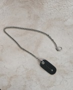 Łańcuszek do kluczy ze skórzaną zawieszką