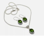 łańcuszek z zawieszką, kolczyki, kamienie PERIDOT Próba 925