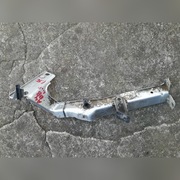 MOCOWANIE BŁOTNIKA LEWEGO AUDI A4 B8 8K0821135B