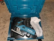 Wyrzynarka Makita 4351FCTJ