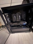 Komputer Gamingowy - AMD Ryzen 7 9800x3D + Radeon RX 9070 XT Gaming