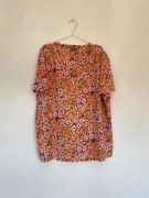 Różowa bluzka z krótkim rękawem na lato plus size w kwiatki F&F 50 5xl
