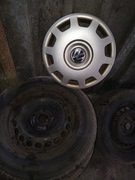 Koła felgi + kołpaki 15" VW Passat 5x112 et45 