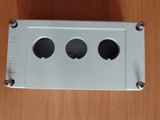 Obudowa kasety 3-otworowa  szara Legrand