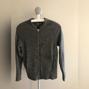 cos sweter rozpisany suwak 100% wełna szary ciepły