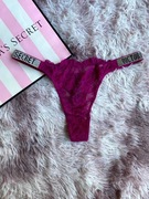 Stringi koronkowe Victoria's Secret M