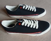 Trampki REGATTA roz. 43 prosto z UK