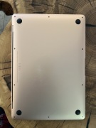 MacBook Air m1 13 cali złoty 