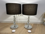 Lampa stołowa ZumaLine, srebrna, czarny klosz, szklane kule, chrom