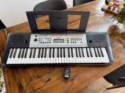 KEYBOARD YAMAHA YPT-260 - super stan!