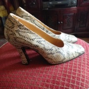 EMIS Wężowe czółenka z kwadratowym noskiem 37