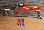 NERF Accustrike Alphahawk z lunetą i nóżkami