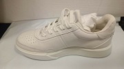 Jeden but prawy Ecco Street Court W rozmiar 36