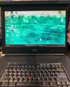 IBM 7316-TF4 18.5-Inch Flat Panel Rack-Mounted Monitor and Keyboard