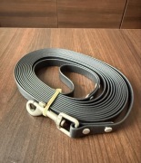 Czarna smycz hexa 5m wodoodporna pcv długa mocna