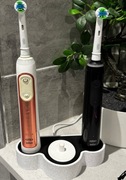 Oral-B organizer z ładowarką i miejscem na szczoteczki
