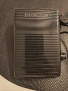 elektroniczny pedał (regulator obrotów) z przewodem do maszyn do szycia. 