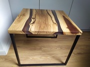 Stolik z żywicy epoksydowej 