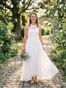 Suknia ślubna Wedtrend L  koronka  zwiewna  elegancka