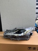 Toyota Corolla E210 E21 USZKODZONA lampa lewa przednia LED81150-02T51