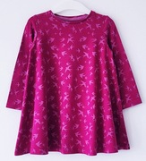 Sukienka trapezowa w jaskółki F&F 86