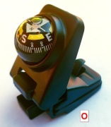 kompas O  na klips lub przyklejany regulowany