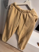 Beżowe damskie spodnie dresowe joggery dres - rozmiar 38