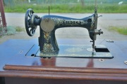 Zabytkowa maszyna do szycia Singer