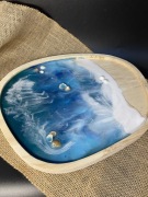 Taca z drewna i żywicy epoksydowej