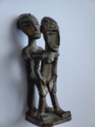 Afrykańska figurka , odlew z brązu