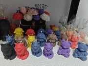 Świece sojowe , zapachowe w kształcie misia, kotka lub owieczki