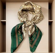 Lekki Satynowy szal damski Apaszka Nowa