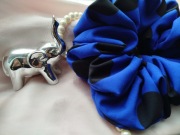 Gumka scrunchie chaber w kropki XL