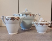 Serwis imbryk mlecznik cukiernica Limoges porcelan
