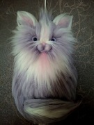 Kotek z makramowy,  dekoracja. 