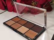 Revolution makeup London paletka glow up