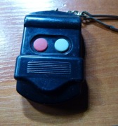 PILOT 2-KANAŁOWY  2-KLAWISZOWY GORKE PUK 152 Z KLAPKĄ 1SZT.