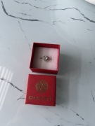 Pierścionek w kształcie serca