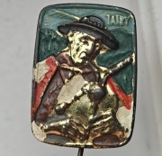 Przypinka PRL Tatry Reaguje na magnes (1069)