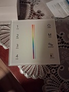 T25(W) Panel RF LED RGB+CCT Dotykowy 4-Strefowy Bat