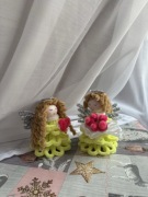 Para dekoracyjnych aniołków – idealny prezent i piękna ozdoba wnętrza