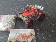 Mały konstruktor helper auto holownik