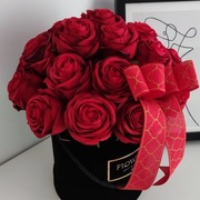 Duży Flower box - jedwabne róże