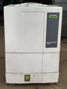 Laboratoryjna, dwustopniowa pompa próżniowa Buchi V-700
