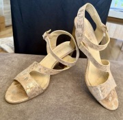 Sandały na obcasie słupku 40 letnie skóra 40